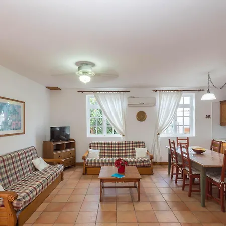 Lejlighed Casa Matildita En Con Amplia Terraza